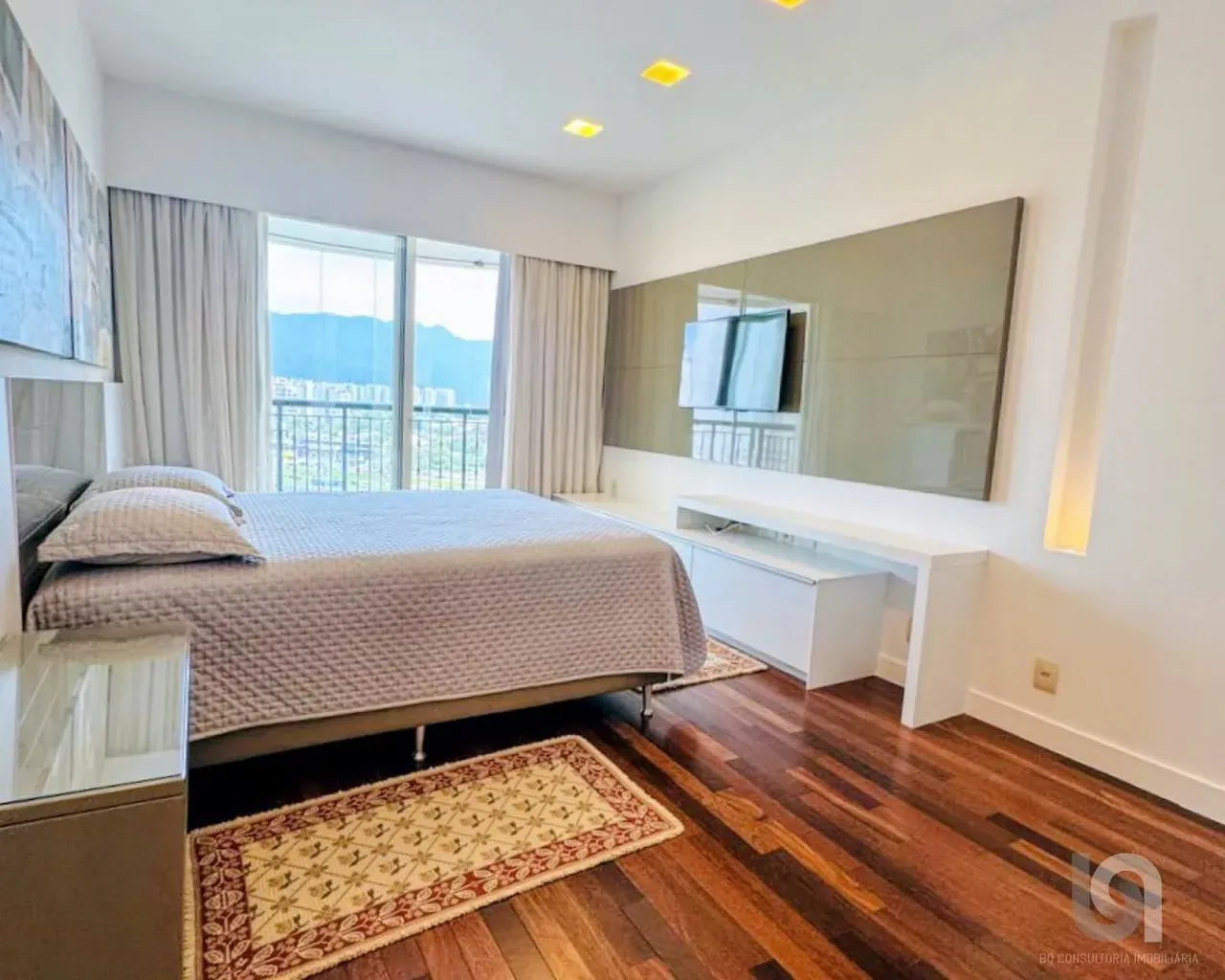 Apartamento de 289 m² com vista para a água e banheira — photo 16