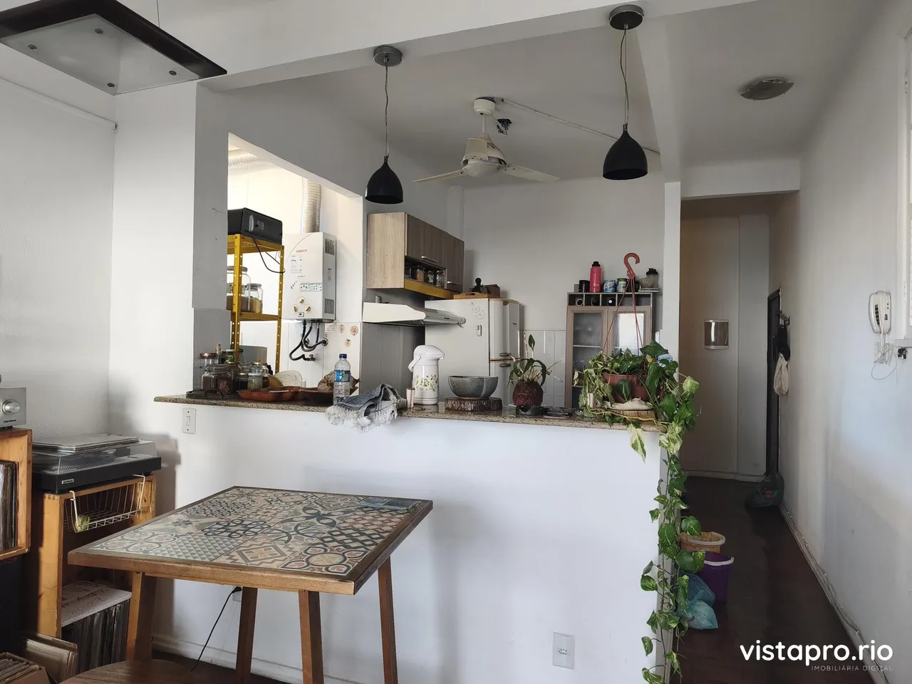 Furnished apartment with balcony and 3 bedrooms — photo 2
