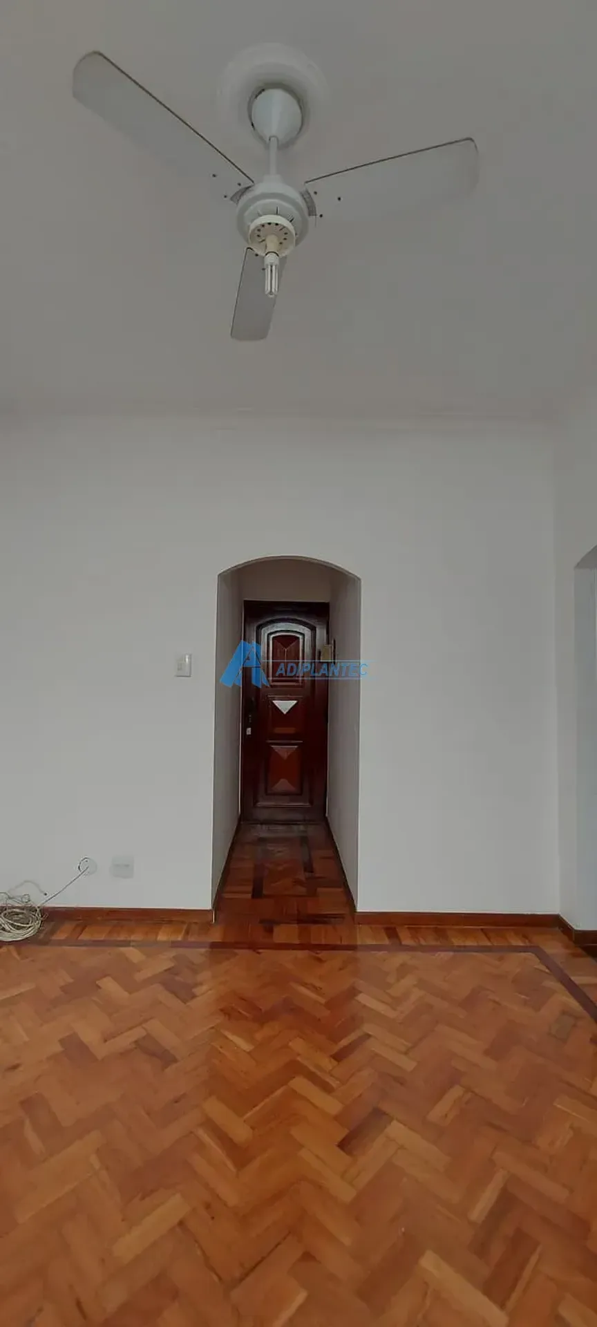 Apartment, 50 m², with wood or laminate floors — photo 14