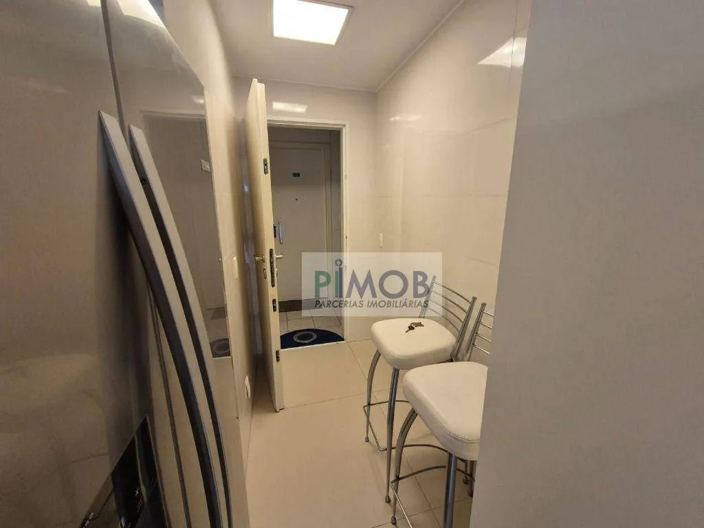 Furnished duplex penthouse with 3 bedrooms and 256 m² — photo 30