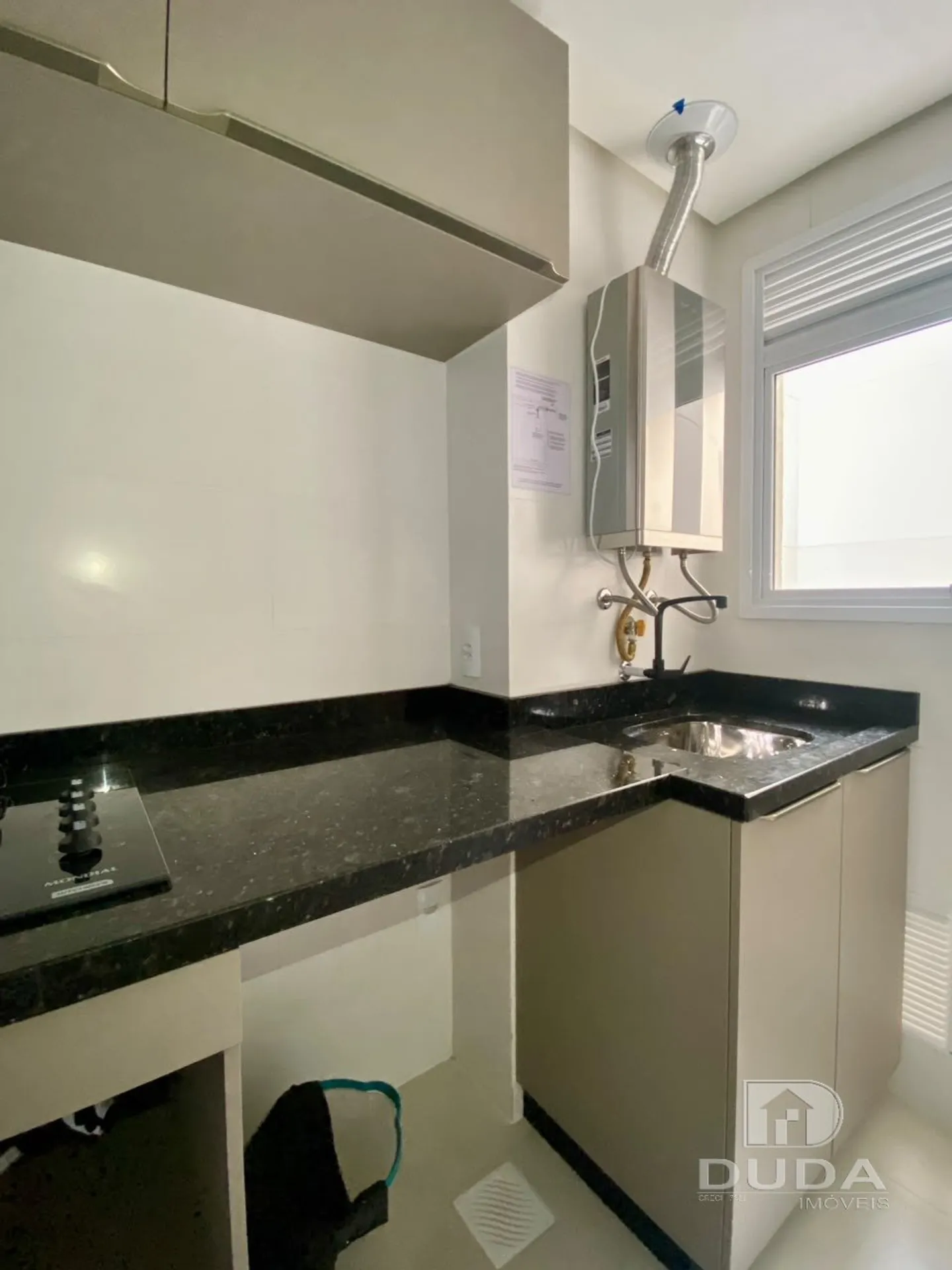 Vista a la montaña y 2 dormitorios: departamento de 72 m² — photo 31