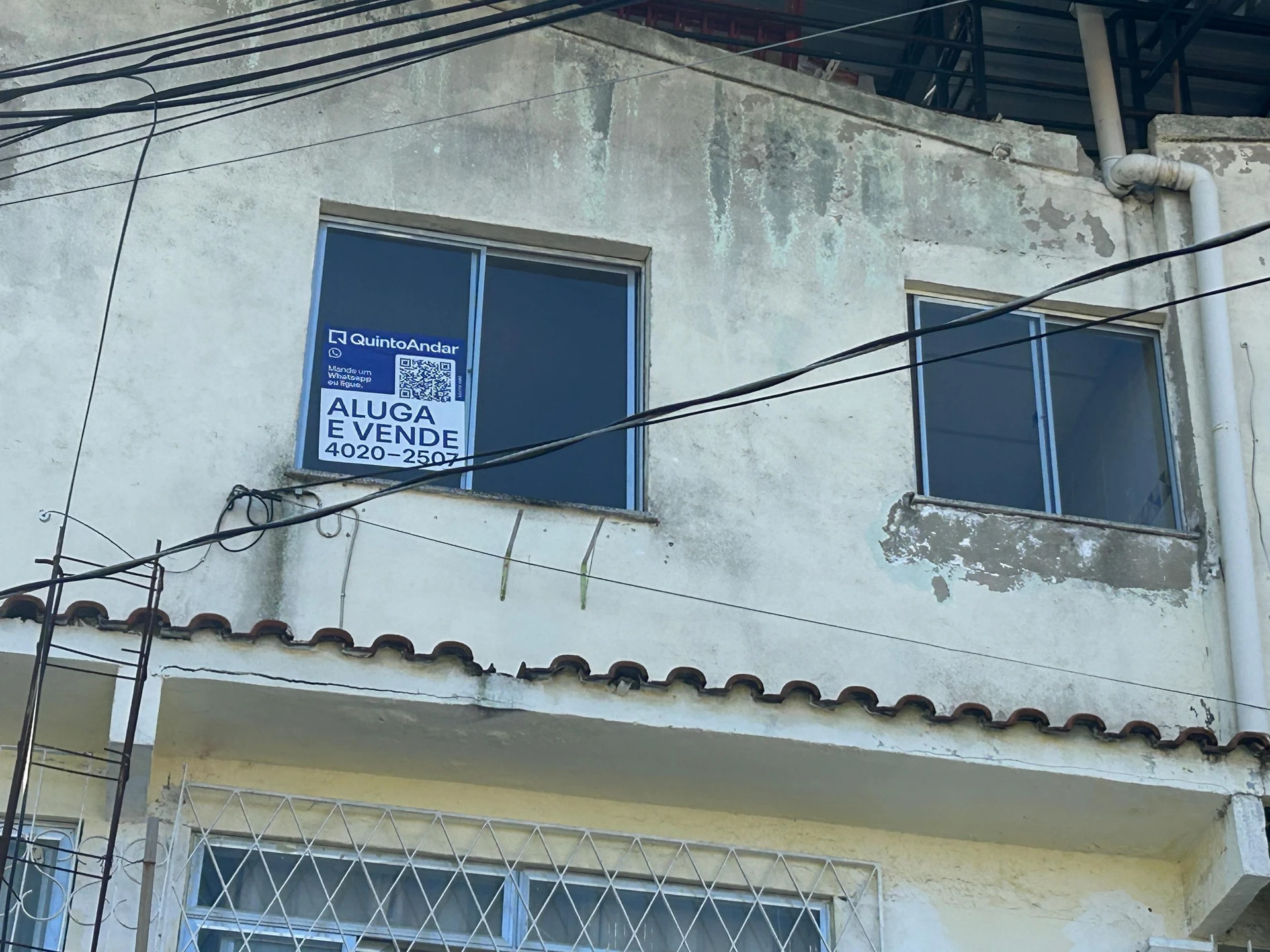 Квартира з 2 спальнями та 1 ванною з душовою зі скла — photo 32