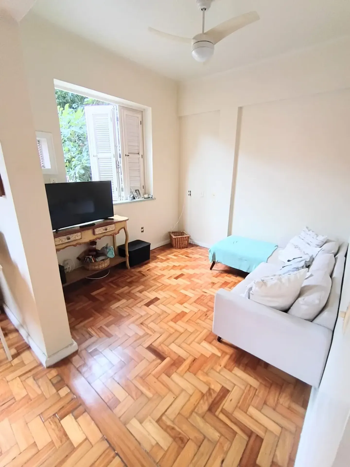 Furnished apartment, 67 m², with a bathtub — photo 6