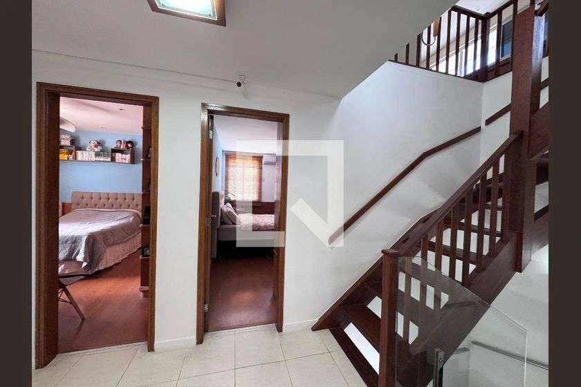 Condo house with 6 en-suite bedrooms and private garden — photo 3