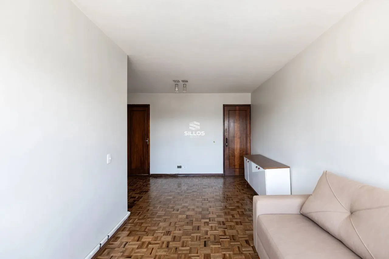Unfurnished 3-bedroom apartment with 2 bathrooms — photo 2
