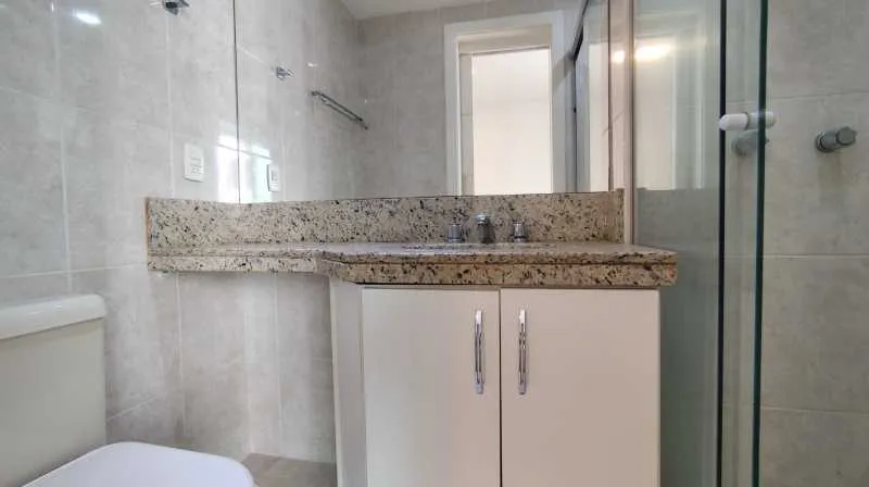 165 m² apartment with 3 bedrooms and 5 bathrooms — photo 9