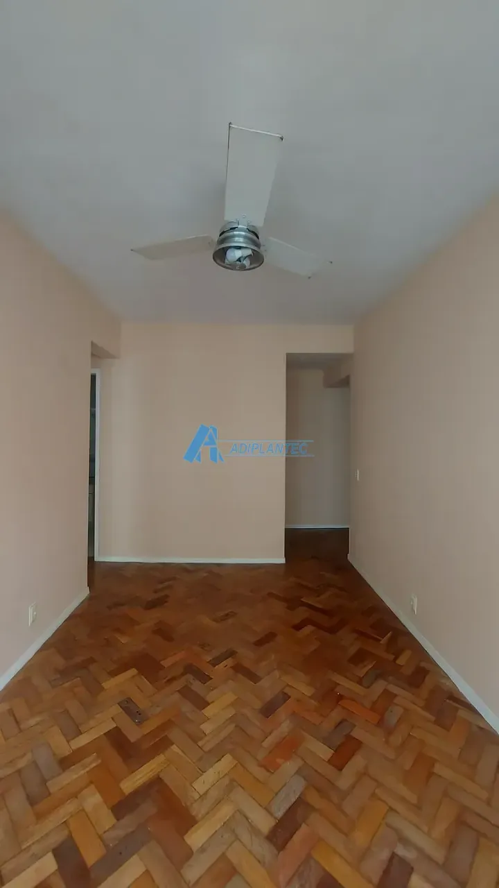 Apartamento com 2 dormitórios e cozinha fechada — photo 2