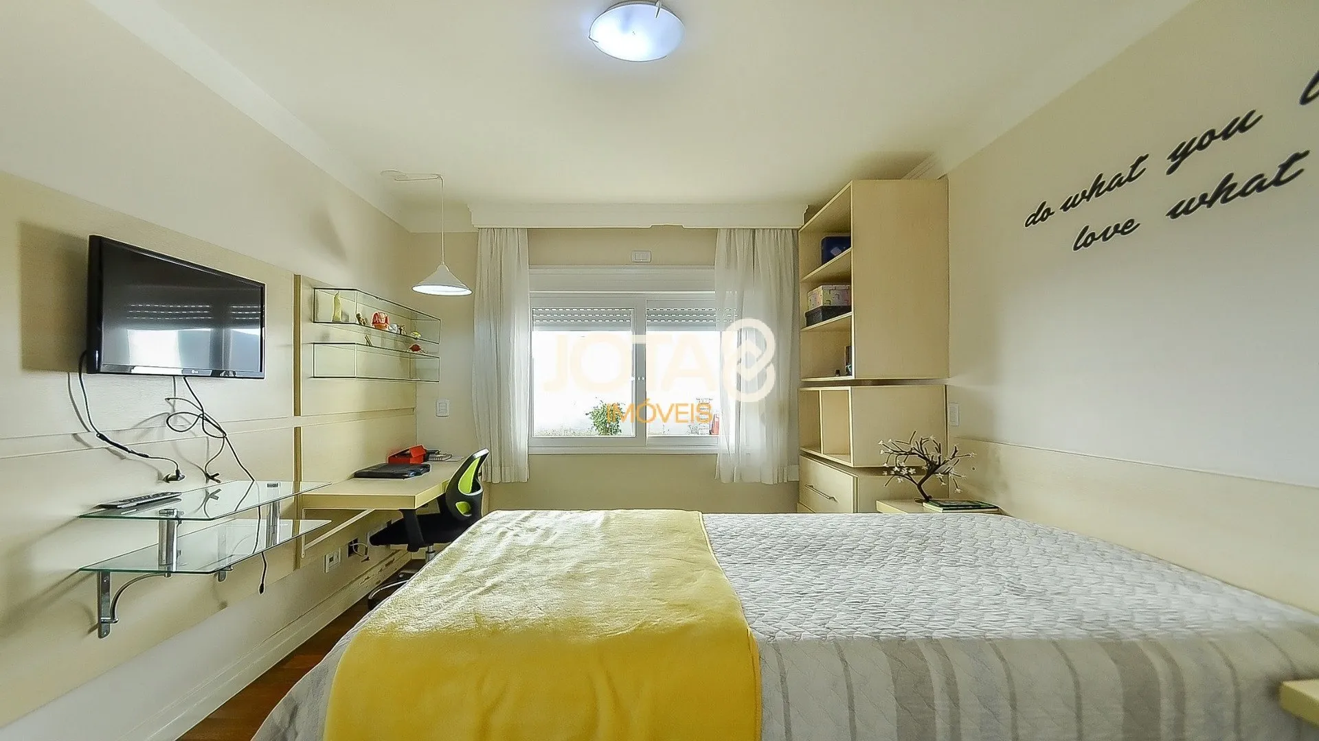 Unfurnished house with 4 en-suite bedrooms and 7 baths — photo 26