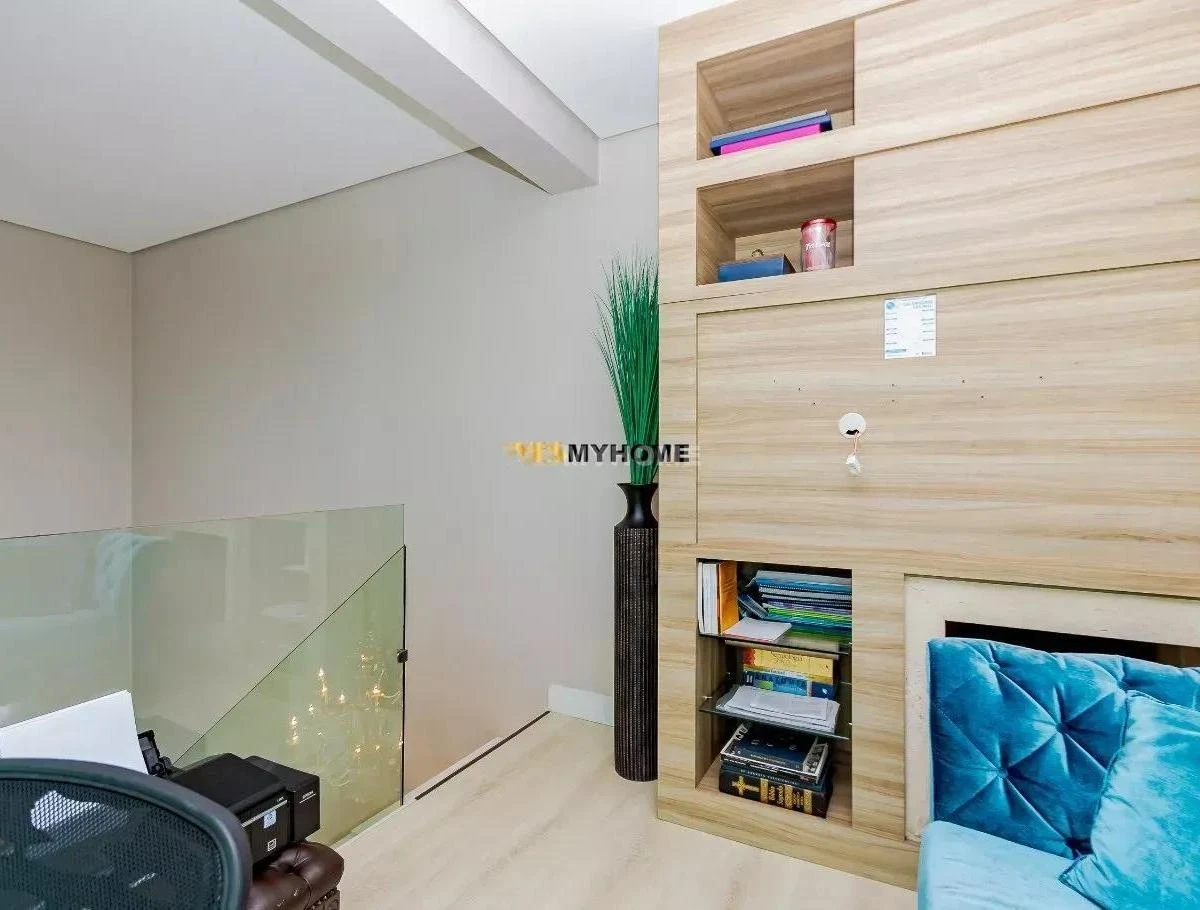 Furnished apartment with 3 en-suite bedrooms and balcony — photo 43
