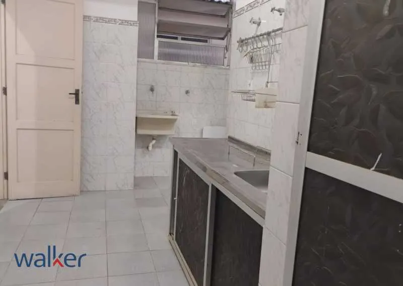 Unfurnished apartment with 3 bedrooms and 2 bathrooms — photo 4