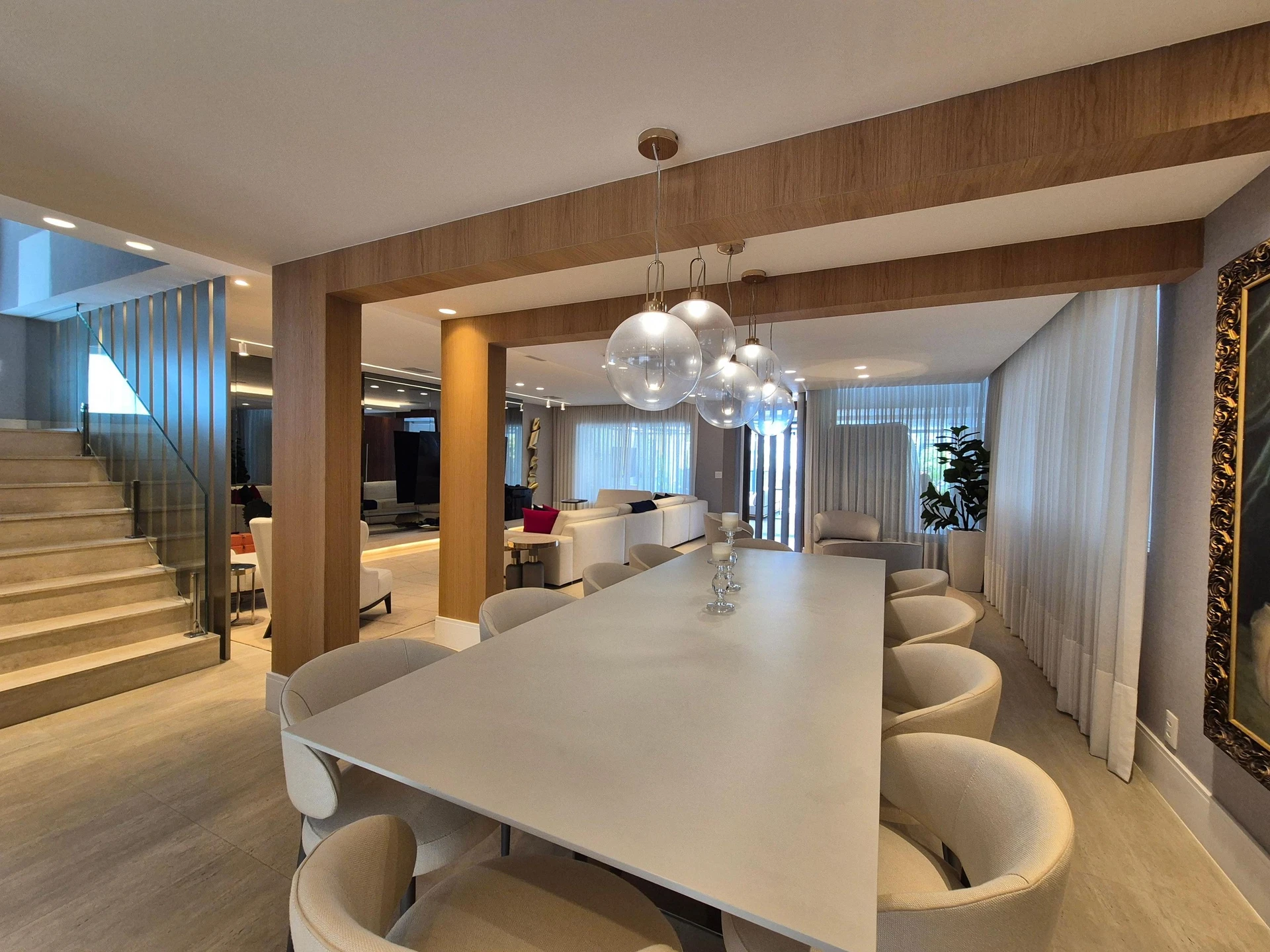 Casa de 373 m² com piscina privativa e lava-louças — photo 13