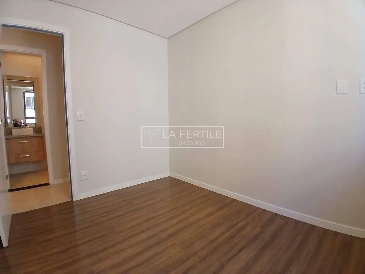 Apartamento com 2 dormitórios e varanda, 55,43 m² — photo 10