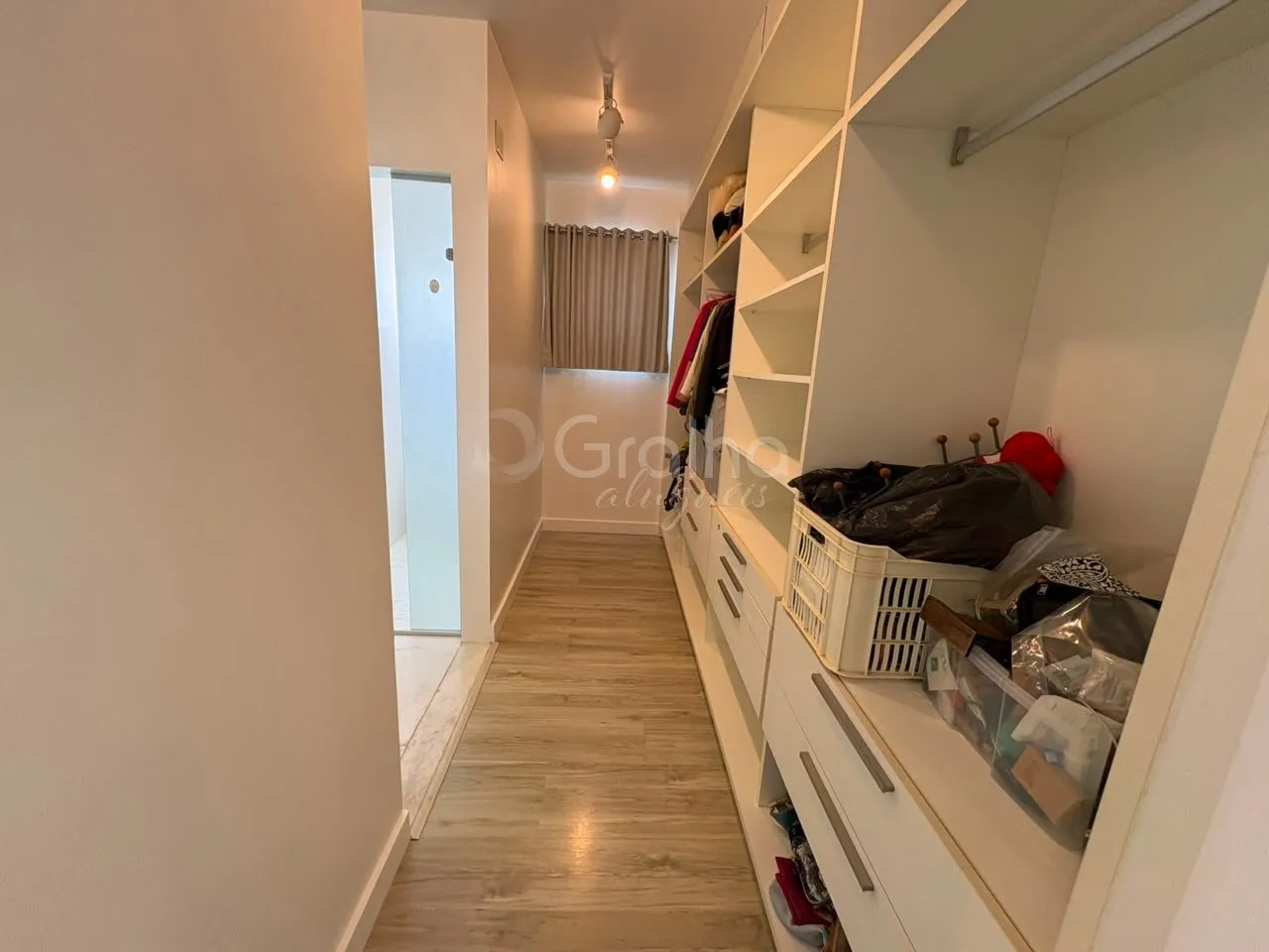 Мебльований будинок 868 м² з 3 люксами та 9 місцями — photo 38