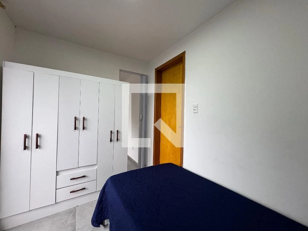 Apartamento mobiliado com 2 quartos e varanda — photo 11