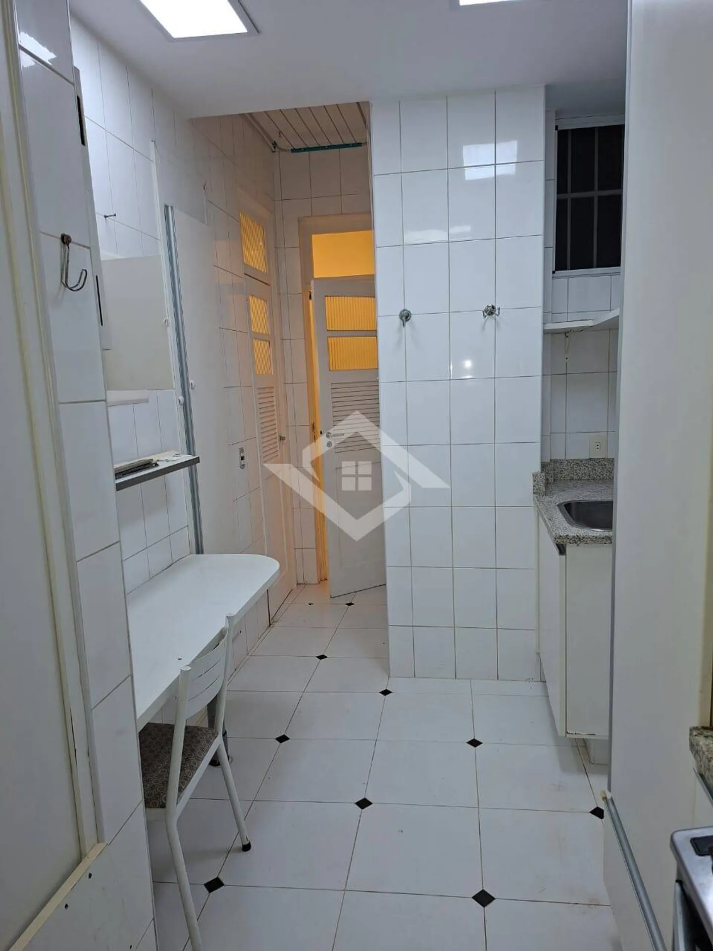 Квартира с 3 спальнями: 2 с ванными и 4 санузла — photo 13