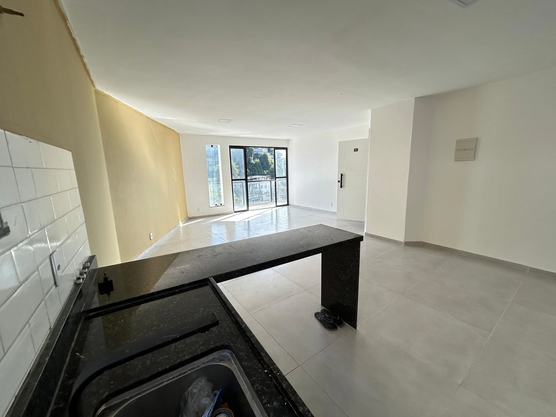 Apartment with 2 bedrooms and 1 suite, open kitchen — photo 8