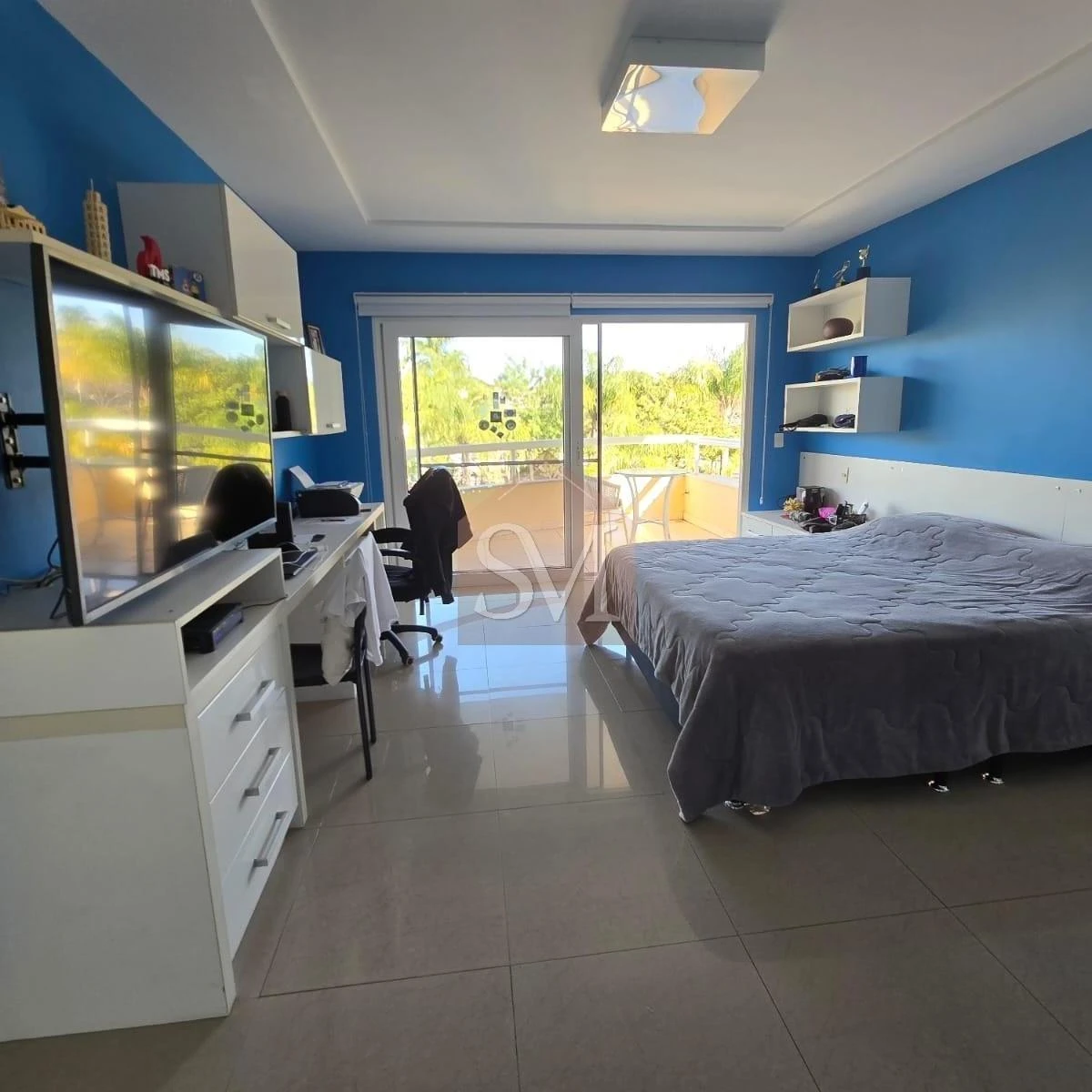 Furnished triplex house with 4 en-suite rooms and 669 m² — photo 17