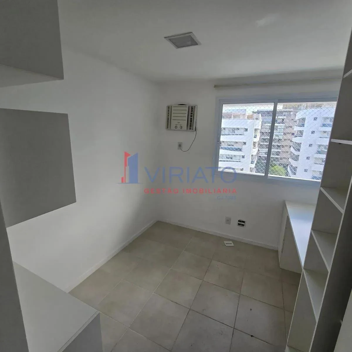 Apartment with 5 bedrooms and 2 bathrooms plus a balcony — photo 20