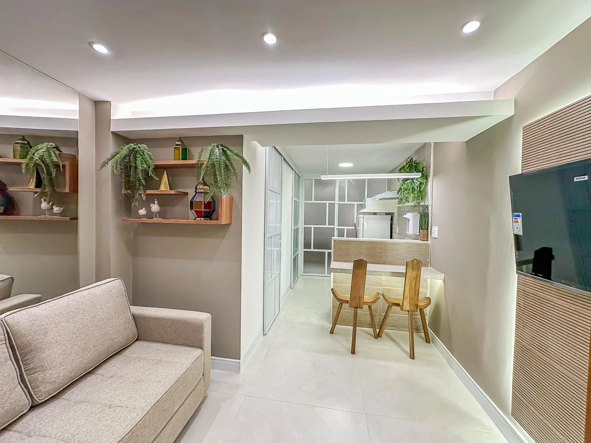 Меблированная квартира с 1 спальней и кухней open-plan — photo 6