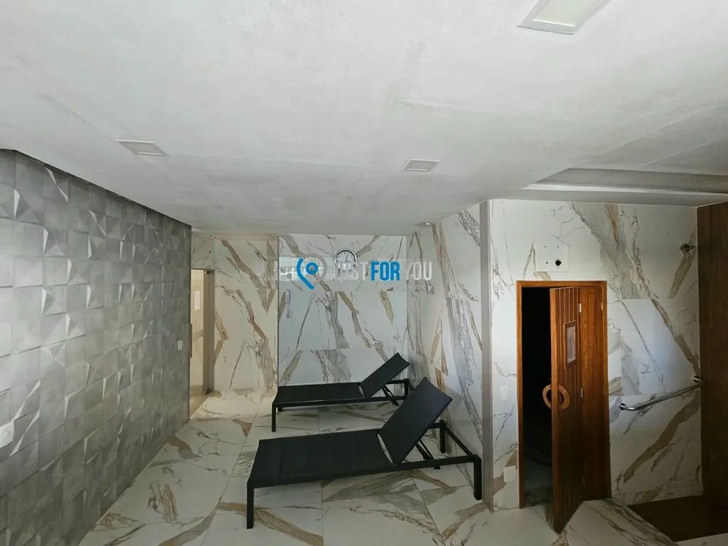 Home office in a one-bedroom apartment, 60 m² — photo 7