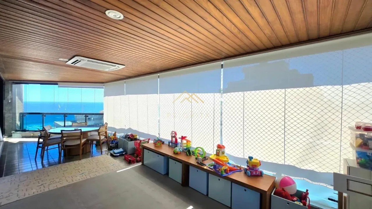 Duplex penthouse with 4 bedrooms and 5 bathrooms — photo 15