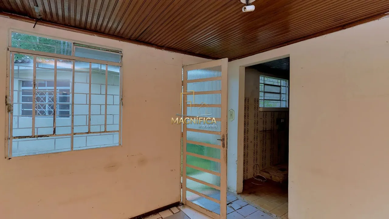House with 3 bedrooms and a private BBQ area — photo 20