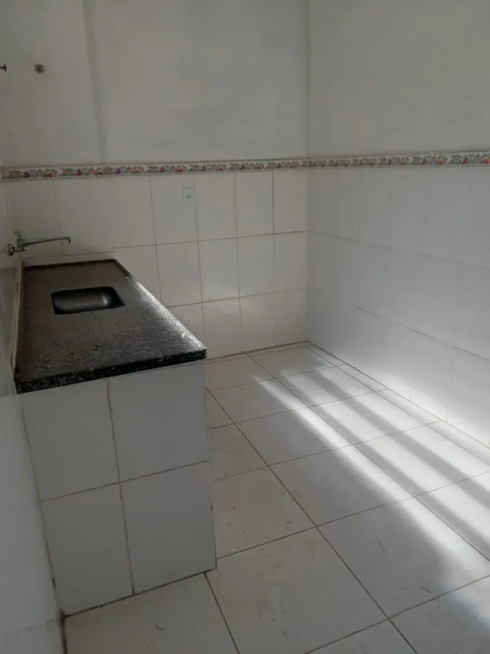 Apartamento sem mobília com varanda, 2 quartos e vaga — photo 11