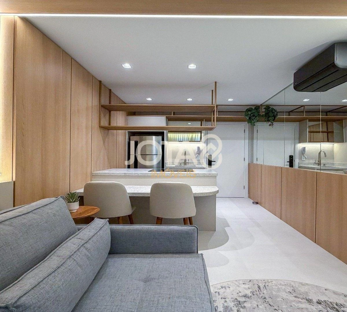 One-bedroom apartment with floor-to-ceiling windows — photo 7