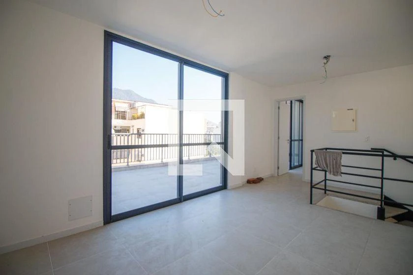 3-bedroom apartment with a gas stove and 2 parking spots — photo 47