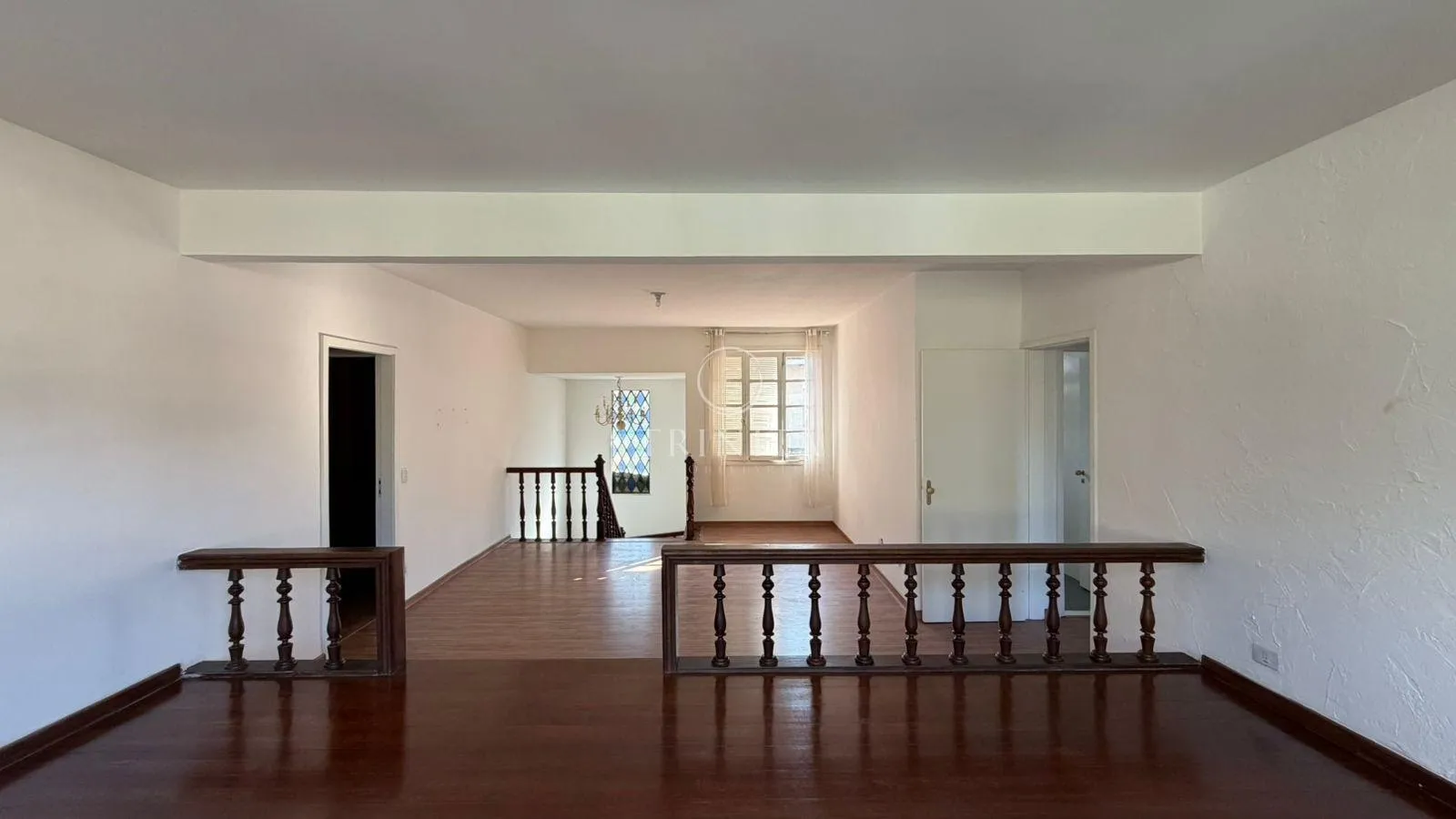 900 m² duplex house with 5 en-suite bedrooms — photo 44