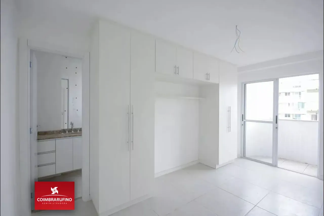 3-bedroom apartment in a building with a sauna — photo 3
