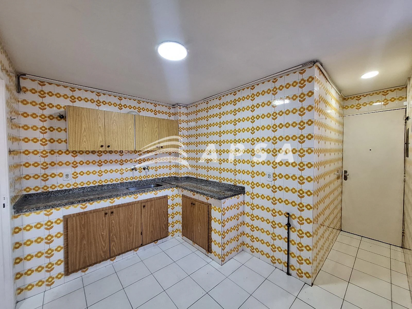Mountain view in a 3-bedroom apartment, 120 m² — photo 2