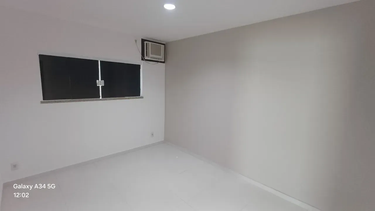 House with 3 bedrooms and 4 bathrooms, 2 parking spots — photo 16