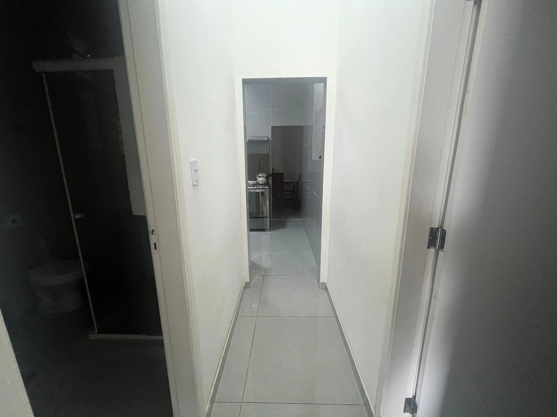 80 m² house with a walk-in closet and a home office — photo 4