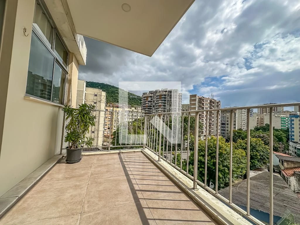 Apartamento de 1 quarto com máquina de lavar, Laranjeiras — photo 18