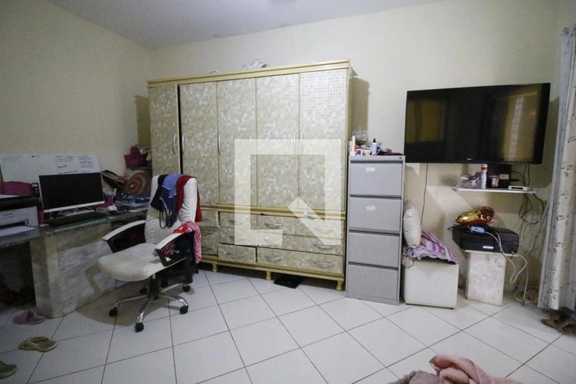 Apartamento de 260 m² com banheira e espaço de home office — photo 7