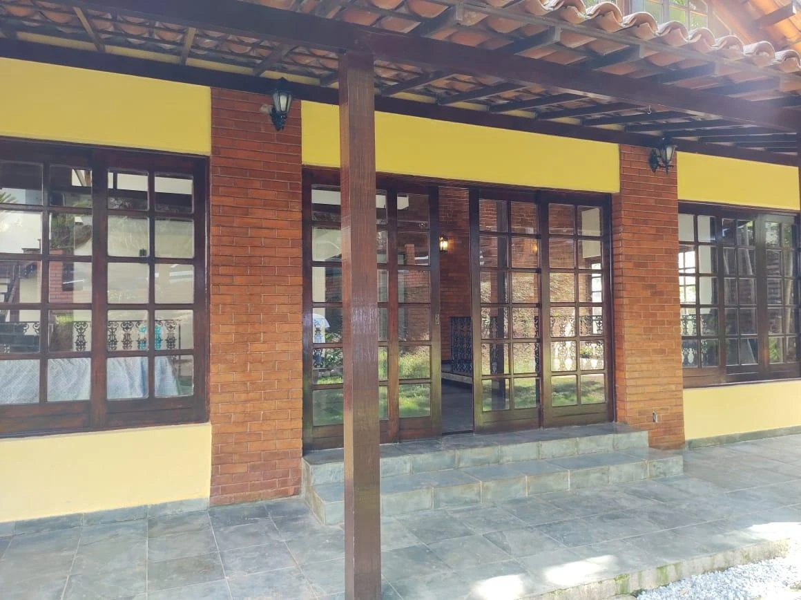 Casa térrea sem mobília com 4 quartos e 6 banheiros — photo 42