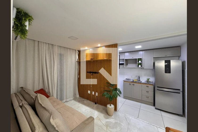 Apartment, 58 m², with floor-to-ceiling windows — photo 2