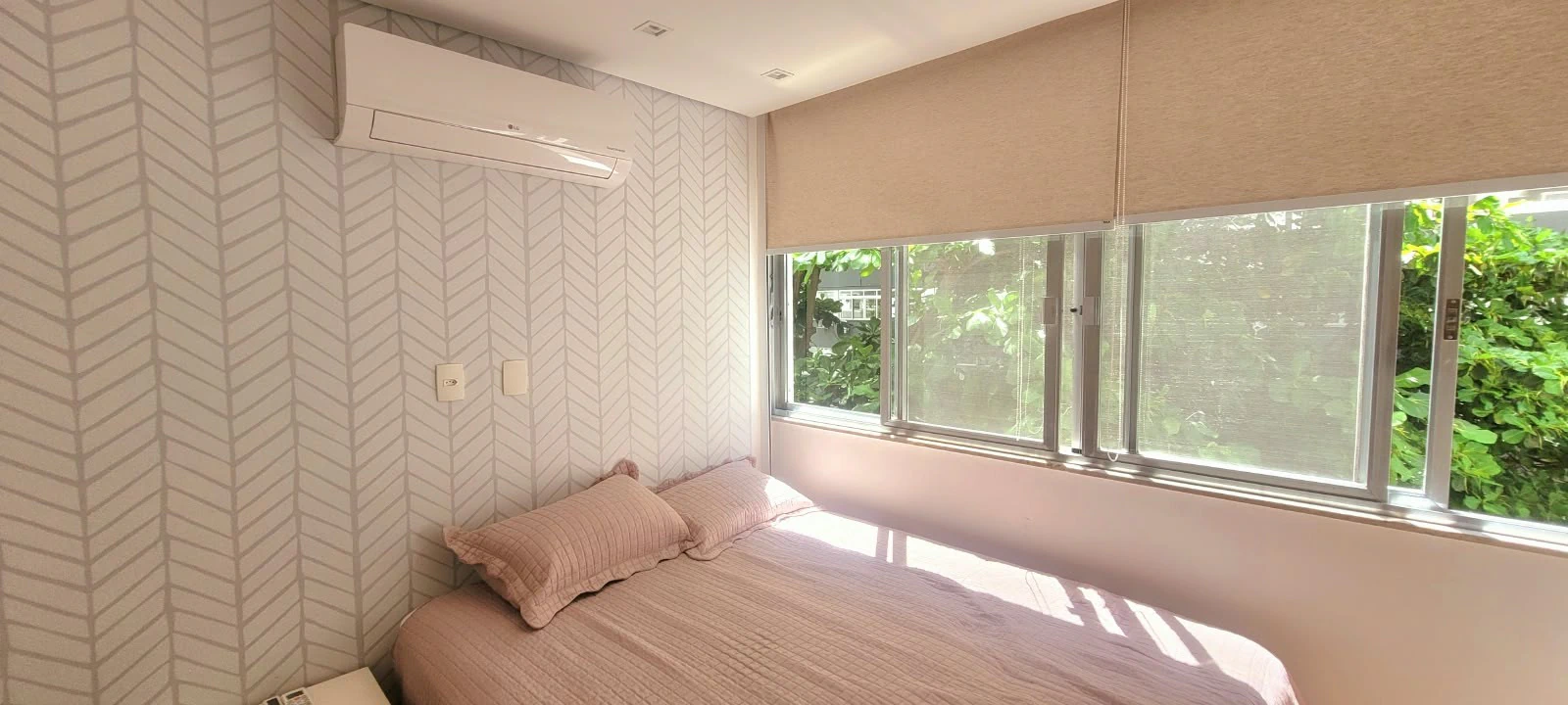 3-bedroom apartment with a washing machine — photo 12