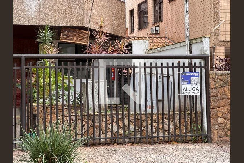 Apartamento, 83 m², com piso de madeira ou laminado — photo 2