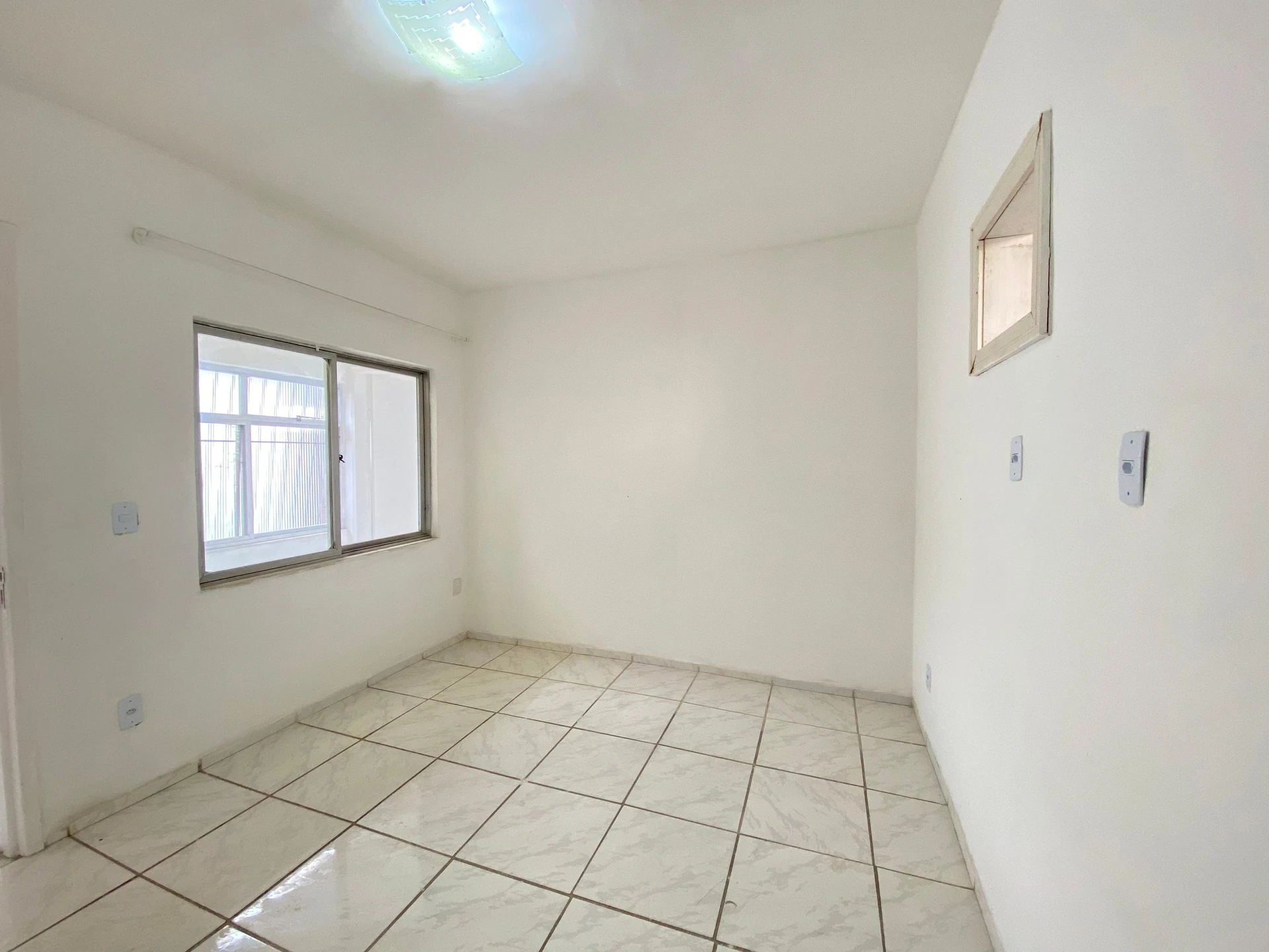 Rental house with 2 bedrooms and no parking — photo 22