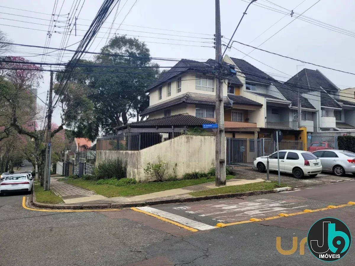 House with 3 bedrooms, 200 m², 3 parking spots and 4 levels — photo 23