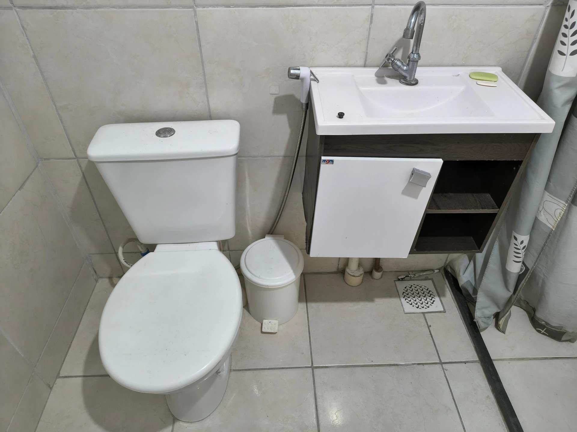 Квартира з 2 спальнями, 1 ванною і окремою кухнею — photo 4