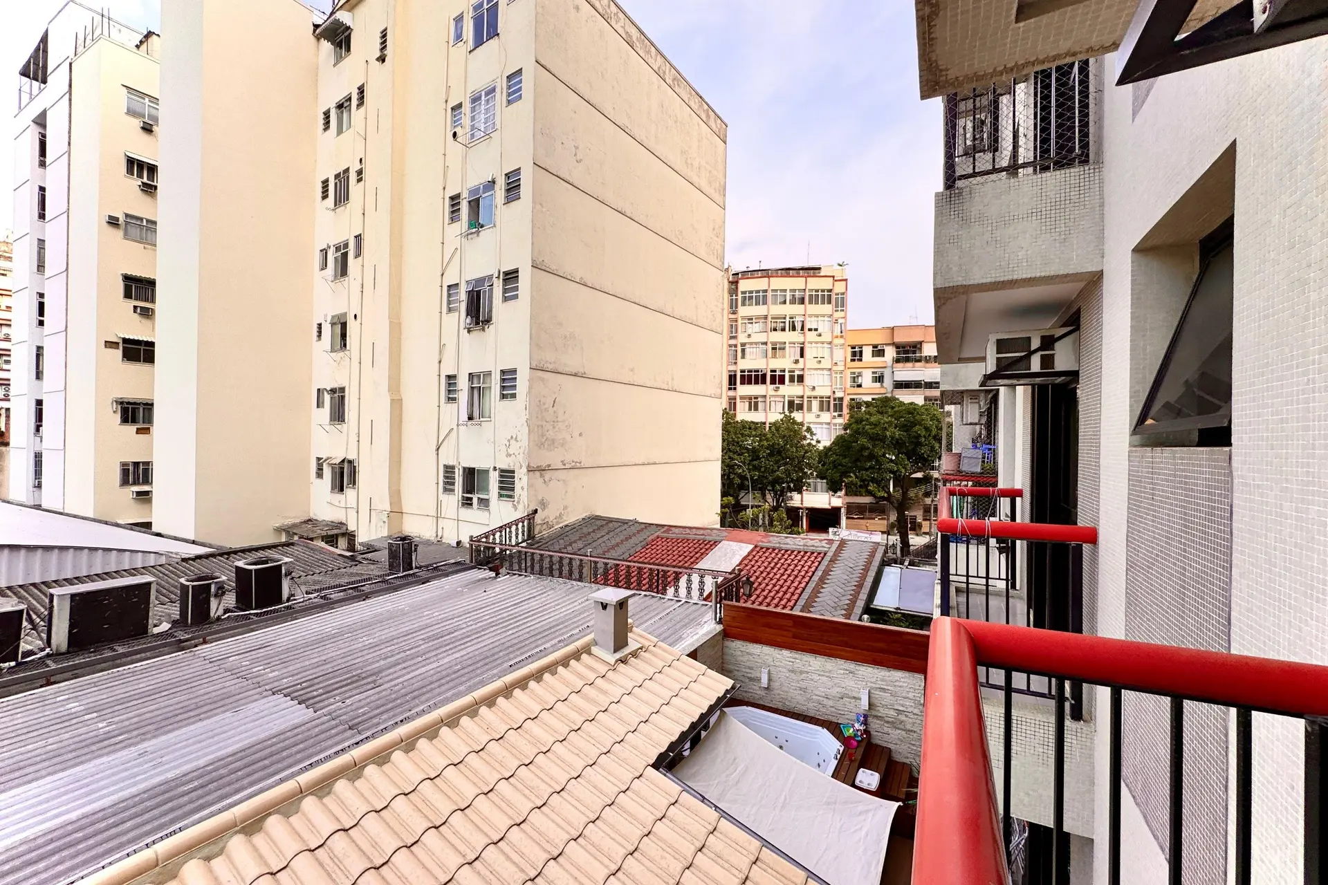 Washing machine in a 2-bedroom apartment, 69 m² — photo 24