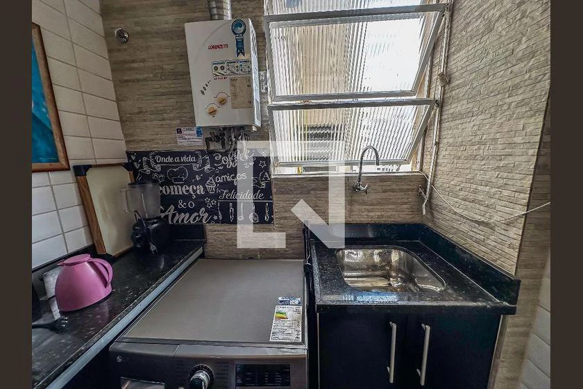 Apartamento de 1 quarto com secadora, Centro — photo 31