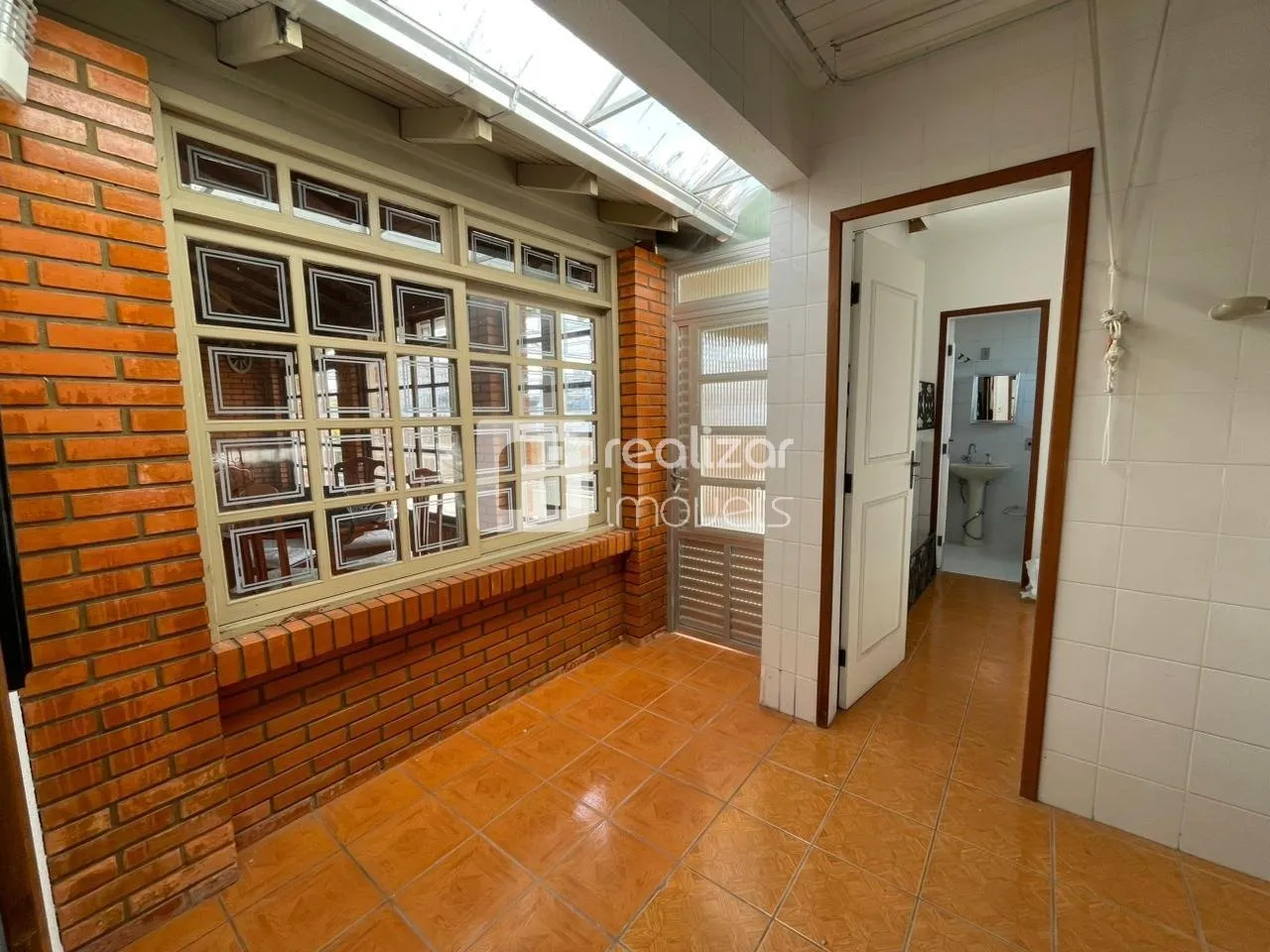 Penthouse with built-in balcony grill and 3 bedrooms — photo 21