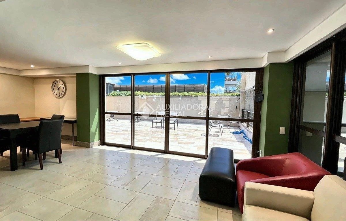 Вид на парк та 2 спальні: квартира 40 м² — photo 49