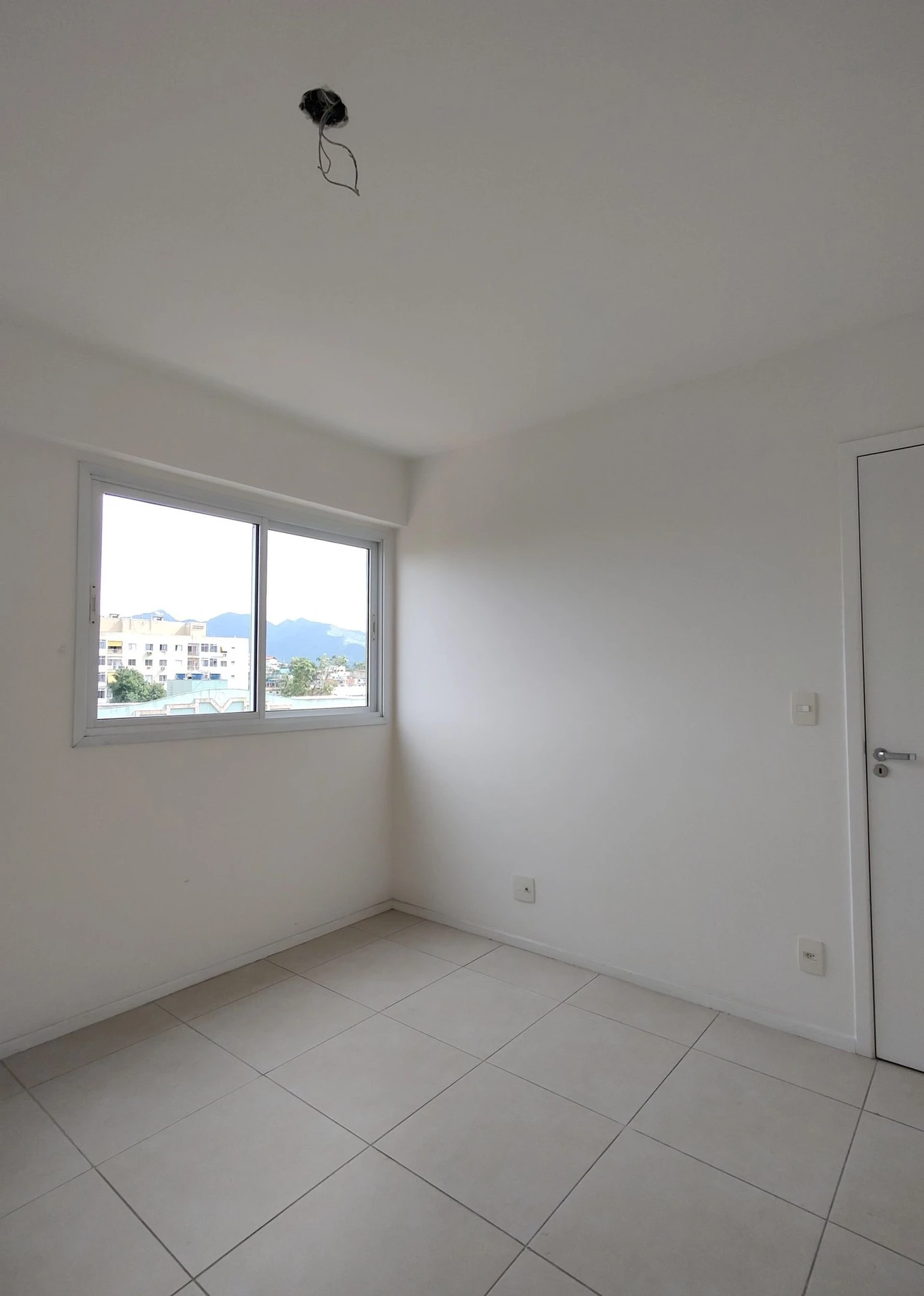 Apartamento sem mobília com 2 quartos e varanda — photo 49