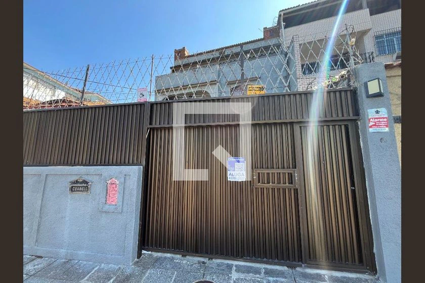 Rental house with 4 bedrooms and 600 m² — photo 6