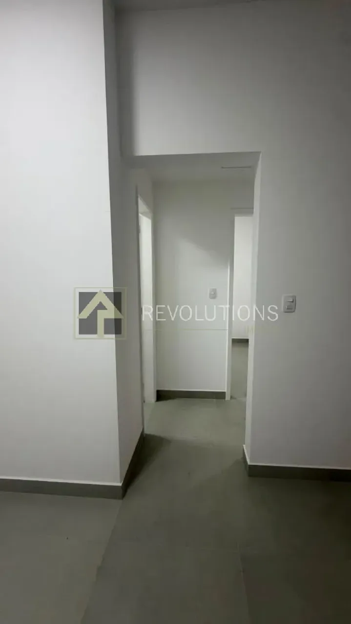 2-bedroom apartment with separate kitchen and 2 bathrooms — photo 12